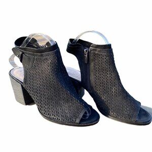 Vince Camuto Keannie Sandal Black Laser Cutout Leather Open Toe Block Heel 7M 37